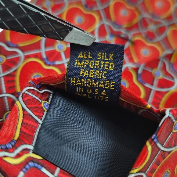 Fabergé 100% Silk Heart Design Mens Necktie Red Blue Gold Evening Wedding - Picture 6 of 6